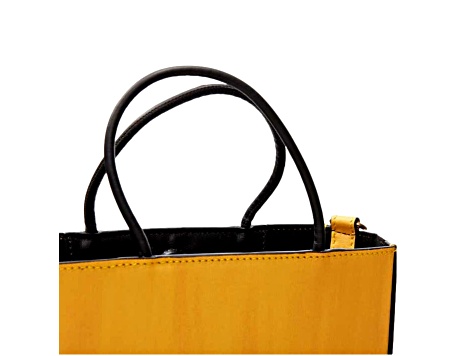 FENDI ゴールド バングル FENDI ROMA Fendi Roma 2Way Vitello Embossed Yellow Leather Crossbody