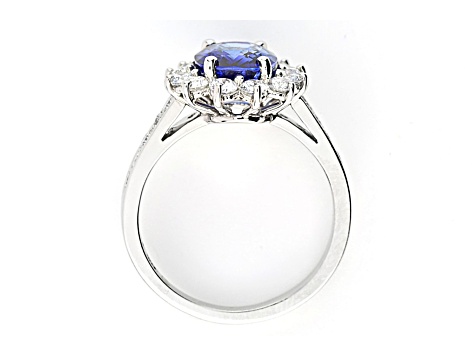 Oval Blue Sapphire and White Diamond Platinum Ring. 3.31 CTW