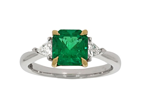 Green Emerald and White Diamond Platinum Ring. 1.84 CTW