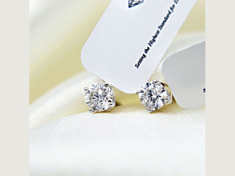 Lab Grown White Diamond 14K White Gold Stud Earrings VS1 Clarity E Color, IGI Certified 2ctw