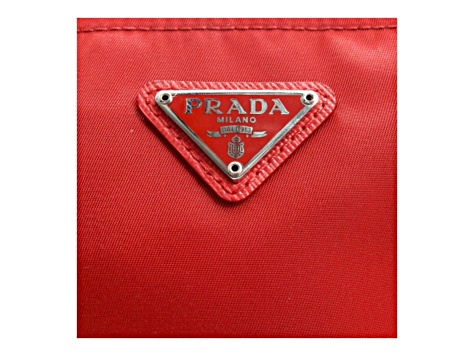 PRADA スタッス エンヘリッシュト ストラッフ ショルタハック Prada Leather Shoulder Bag | italist
