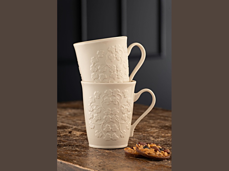 Belleek Field of Shamrocks Mugs (Set of 2)