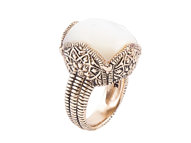 Barse Jewelry White Mother of Pearl Golden Chunky Ring