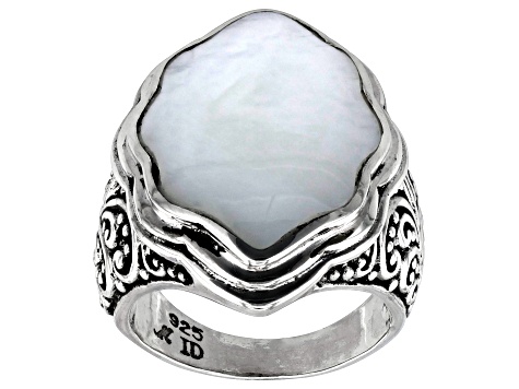 White Mother-of-Pearl Sterling Silver Filigree Ring