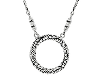 Picture of 1.5mm Sterling Silver 22mm Center Circle Necklace