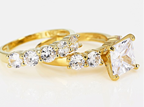 White Cubic Zirconia  18k yellow gold over silver. 5-Stone Band