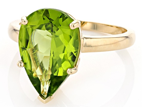 Green Peridot 10k Yellow Gold Ring 4.68ct