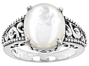 Picture of Mother-Of-Pearl Sterling Silver Solitaire Ring