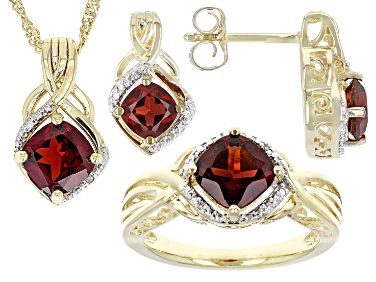 Garnet jewelry deals set in gold