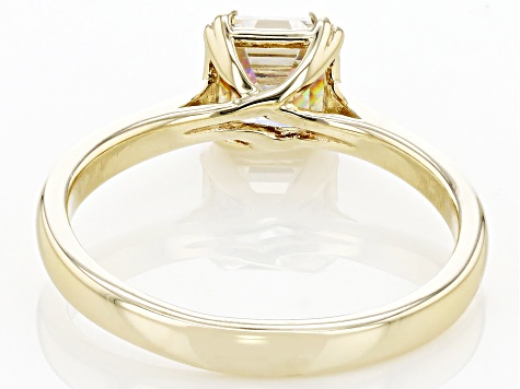 Fabulite Strontium Titanate 10k yellow gold solitaire ring 1.40ct