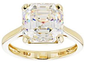 Strontium Titanate 10k yellow gold solitaire ring 6.25ct