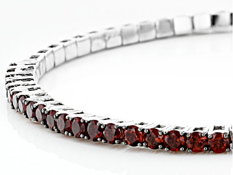 Red Vermelho Garnet™  rhodium over silver stretch bracelet 4.40ctw