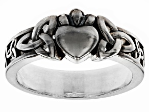 Silver Tone Claddagh Ring