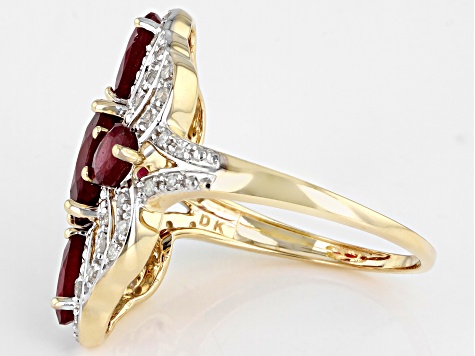 Red Mahaleo(R) Ruby 10K Yellow Gold Ring 3.21ctw
