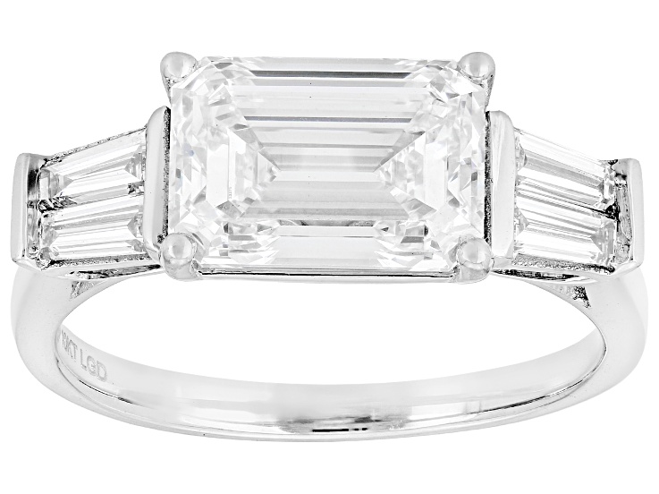 Certified White Lab-Grown Diamond E-F VS1 10K White Gold Ring 3.35ctw