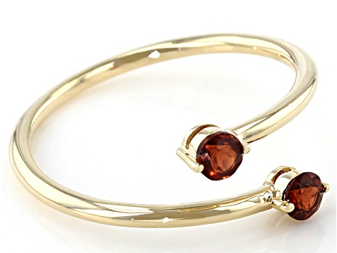 Red Vermelho Garnet(TM) 10k Yellow Gold Bypass Ring .22ctw