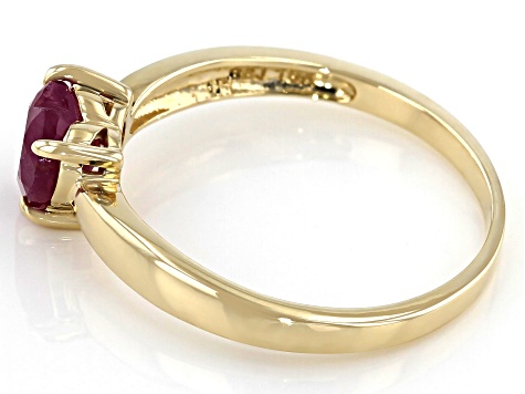 Red Ruby 10k Yellow Gold Ring .75ct