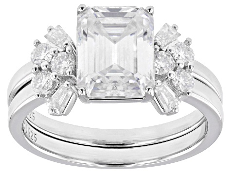 Moissanite Platineve Ring With band 2.92ctw DEW.