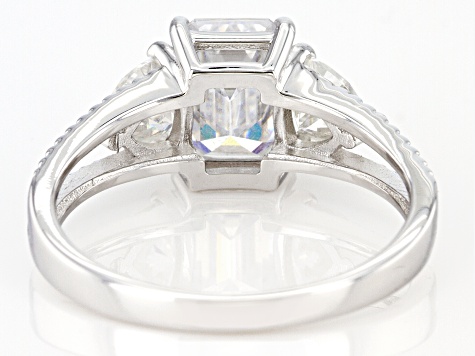 Moissanite platineve ring 2.55ctw DEW