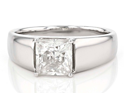 Moissanite Platineve Solitaire Mens Ring.