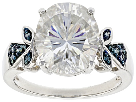Moissanite and blue diamond platineve center design ring 5.80ct DEW.