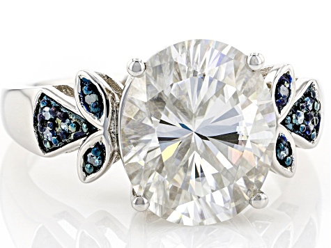 Moissanite and blue diamond platineve center design ring 5.80ct DEW.