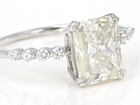 Moissanite platineve engagement ring 2.94ctw DEW