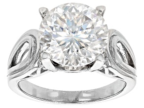 Moissanite Inferno cut Platineve Solitaire Ring 5.66ct DEW.