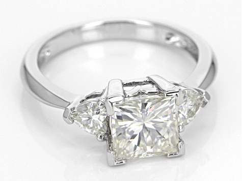 Moissanite Ring Platineve 2.56ctw DEW