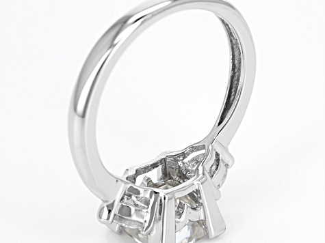 Moissanite Ring Platineve 2.56ctw DEW