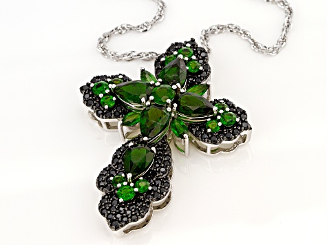 Green chrome diopside rhodium over sterling silver pendant with chain 11.00ctw