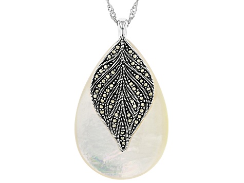 White Mother-Of-Pearl Sterling Silver Pendant with Chain