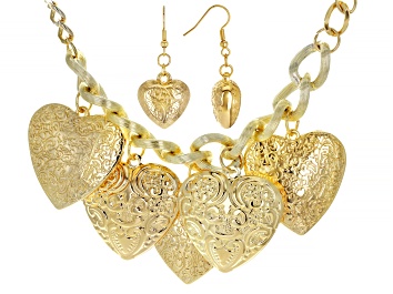 Picture of Gold Tone Heart Charm Necklace and Earring Set