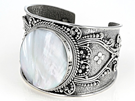 black and white cuff bracelet