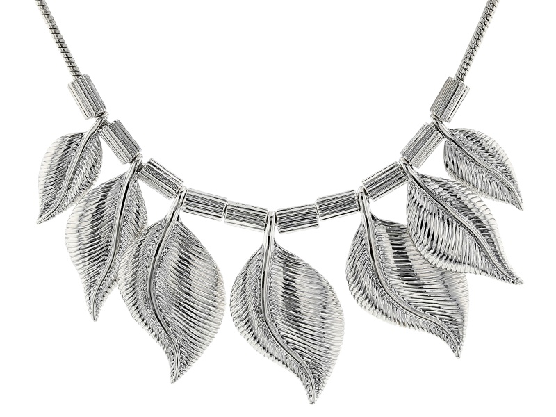 Silver Tone Graduated Leaf Necklace