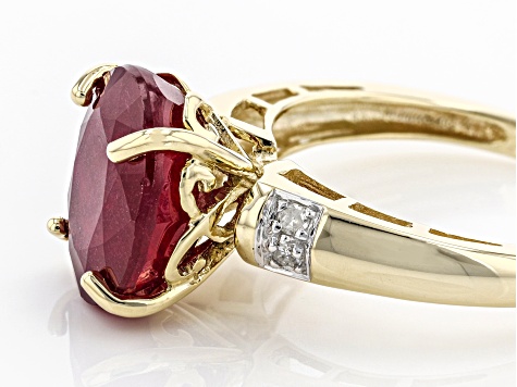 Red Mahaleo® Ruby 10k Yellow Gold Ring 5.57ctw