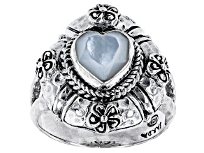 White Mother-of-Pearl Silver Ring