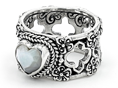 White Mother-of-Pearl Silver Band Ring