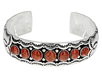 Picture of Red sponge coral silver bracelet