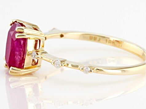 Red Ruby 10K Yellow Gold Ring 1.69ctw