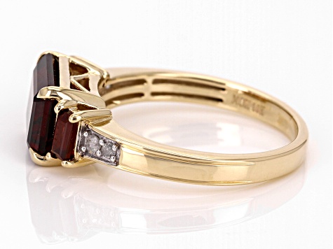 Red Garnet 10k Yellow Gold Ring 2.94ctw