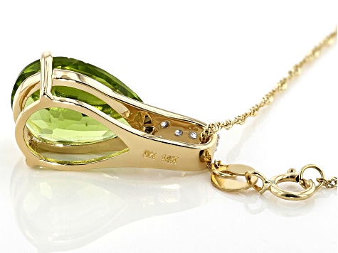 Green Peridot 14k Yellow Gold Pendant with Chain 4.77ctw