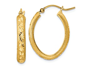 14k Yellow Gold 7/8" Polished Satin and Diamond-Cut Oval Hoop Earrings