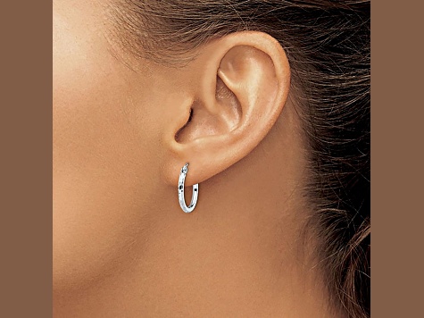 10k White Gold 17mm x 4mm Diamond-Cut Hinged Hoop Earrings