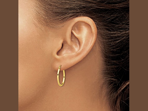 10k Yellow Gold 20mm x 1mm Textured Lightweight Oval Hoop Earrings