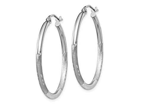 14k White Gold 30mm x 2mm Satin and Diamond-cut Round Hoop Earrings