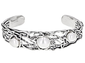 Pre-Owned White Cultured Freshwater Pearl Sterling Silver Cuff Bracelet