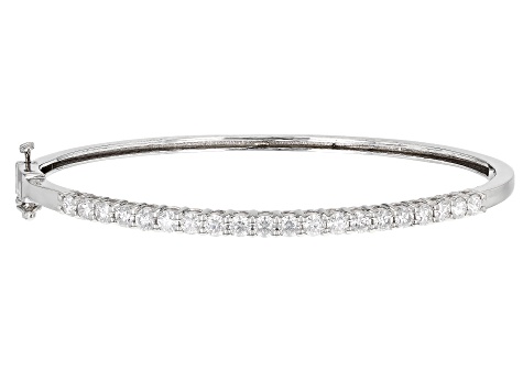 Pre-Owned Moissanite platineve bangle bracelet 2.00ctw DEW