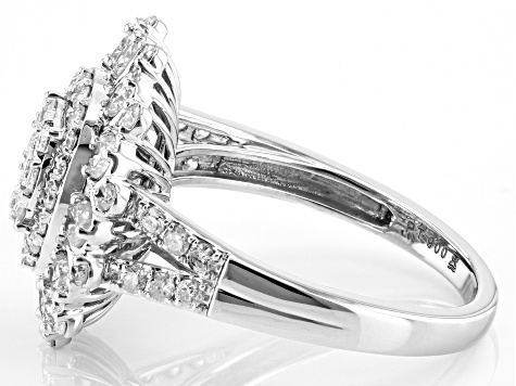 Pre-Owned White Diamond 900 Platinum Cluster Ring 1.50ctw