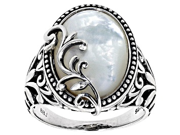 Picture of Pre-Owned White Mother-Of-Pearl Sterling Silver Ring